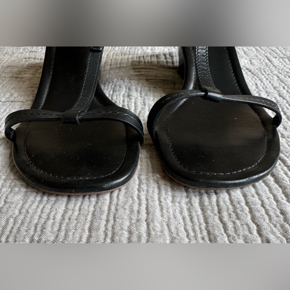 Tory Burch Miller T-Strap Wedge Sandal sz 9 - Picture 3 of 8
